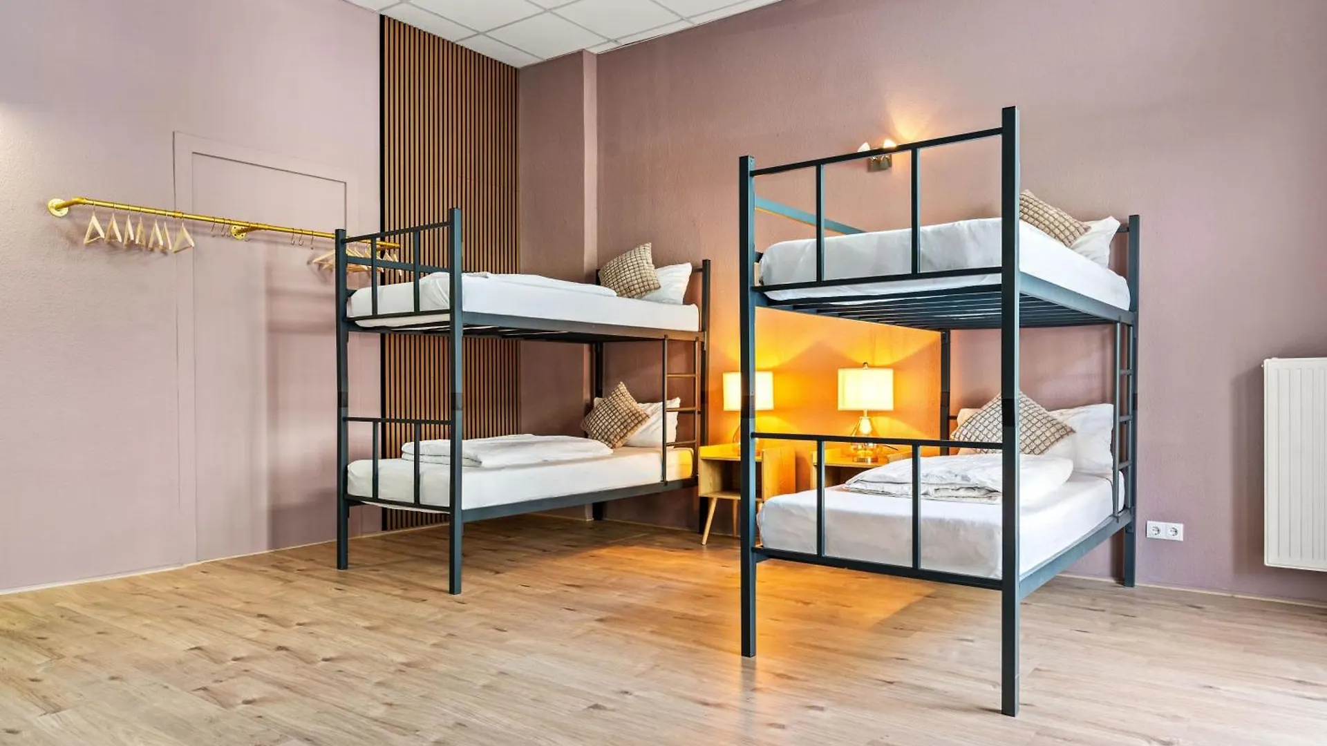 Apartment Grosse Wohnung Schoene Wohnung In Friedrichshain- Samaritakiez Berlin