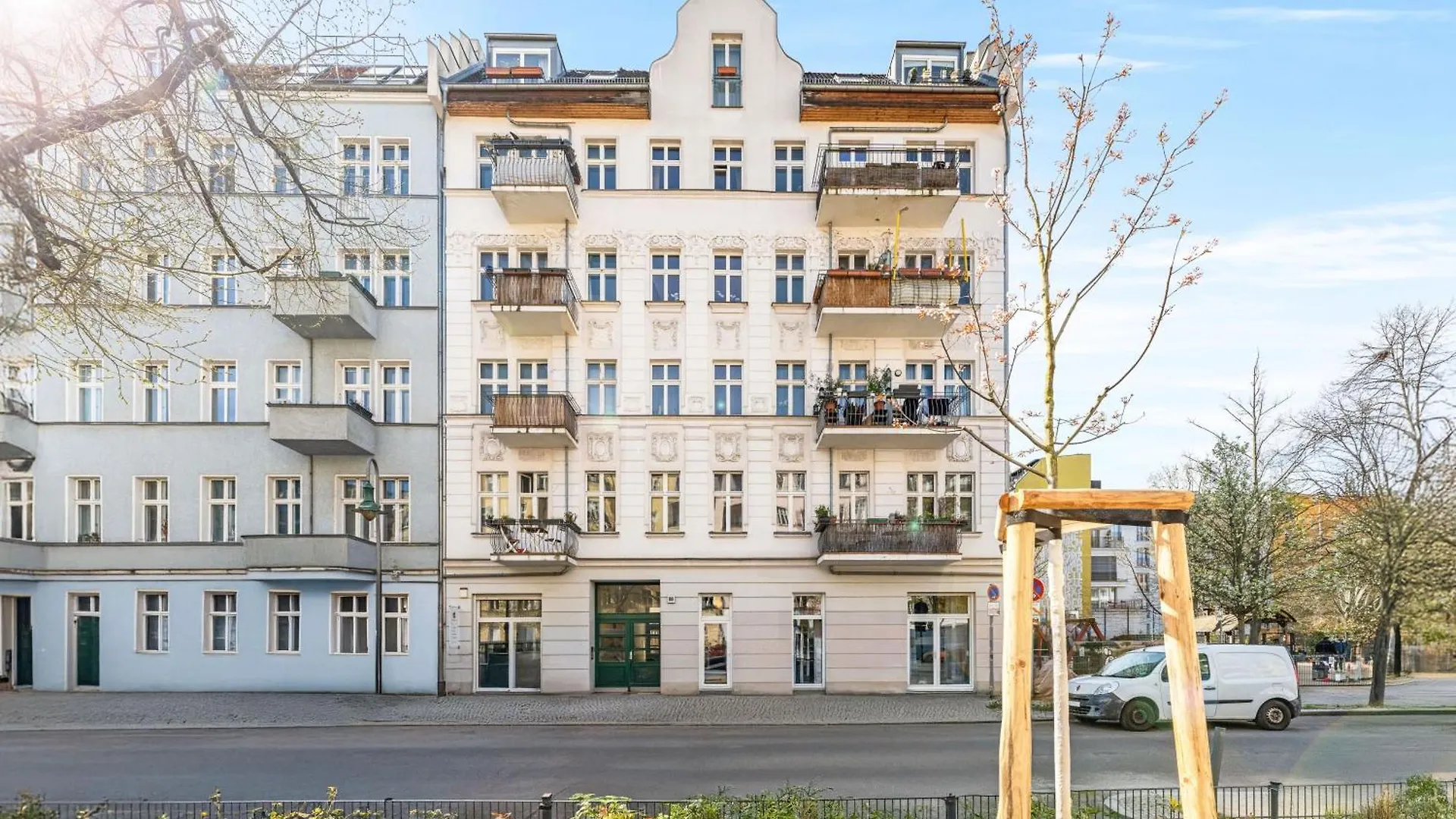 Apartment Grosse Wohnung Schoene Wohnung In Friedrichshain- Samaritakiez Berlin